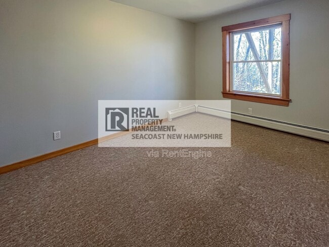 Building Photo - 34 W 1st St