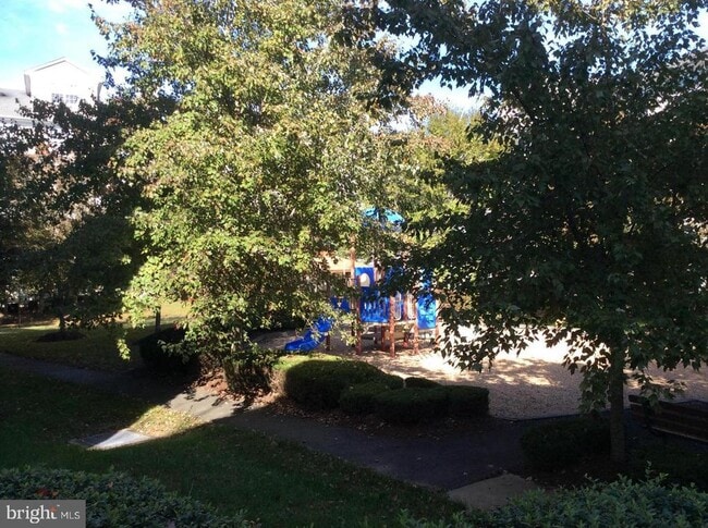 Building Photo - 14505 Hampshire Hall Ct