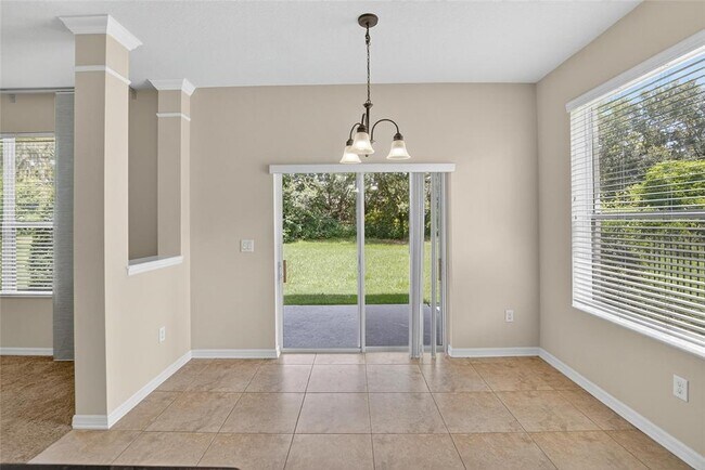 Building Photo - 15810 Starling Water Dr