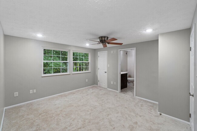 Building Photo - 7935 Tyson Oaks Cir