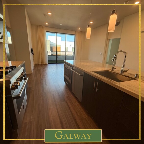 Building Photo - 3578 Rambla Pl