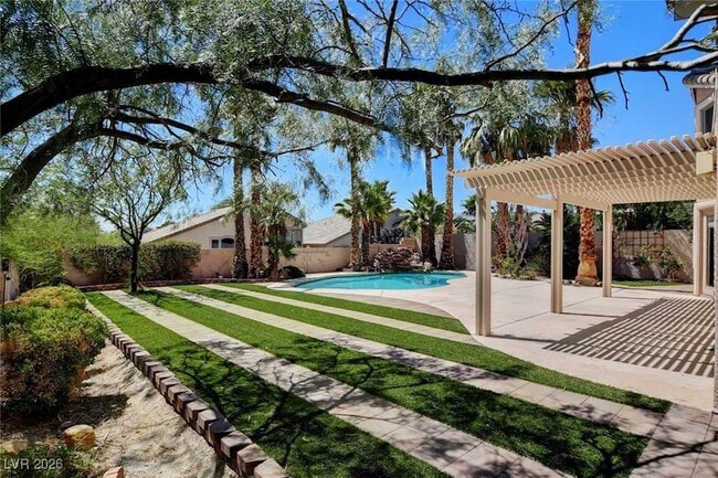 Building Photo - 10587 Sunwind Ave