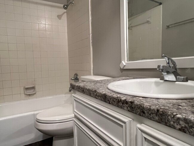 Building Photo - 2715 Jadestone Dr. Sherwood AR 72120