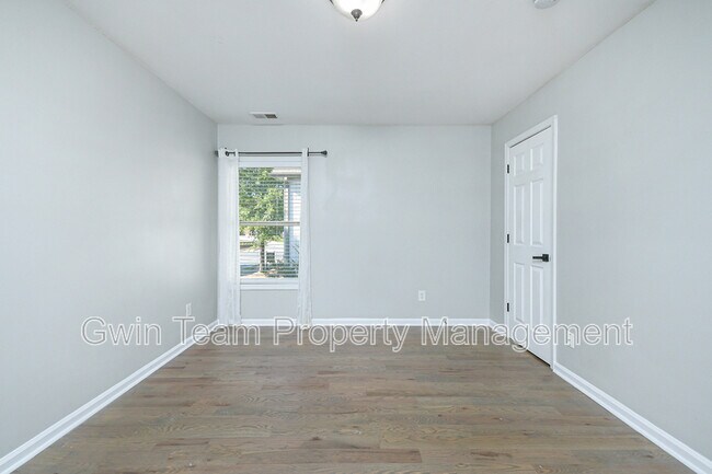 Building Photo - 1199 Harvest Brook Dr NE