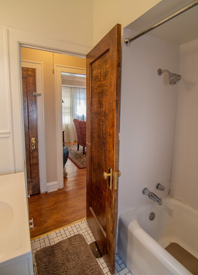 Building Photo - 7741 S Chappel Ave