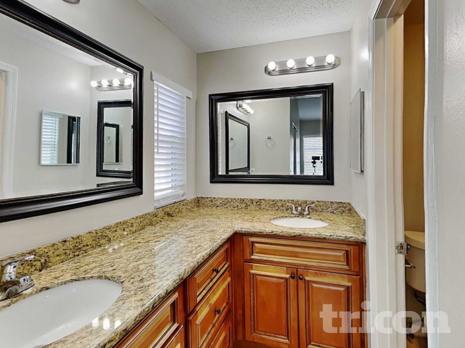 Building Photo - 5318 Southwick Dr