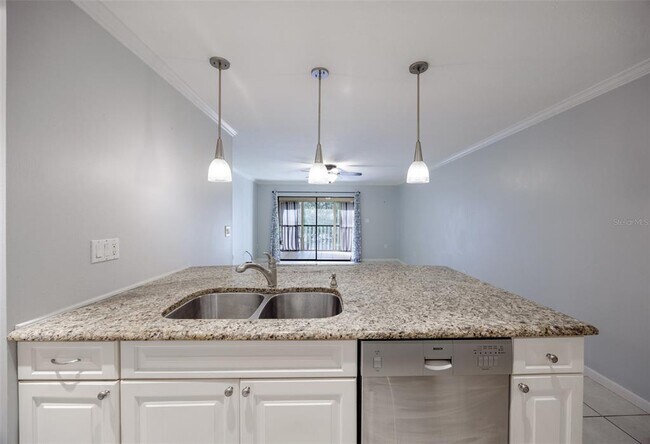 Building Photo - 2650 Countryside Blvd