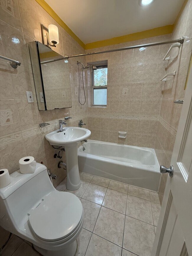 Building Photo - 63-11 110th St