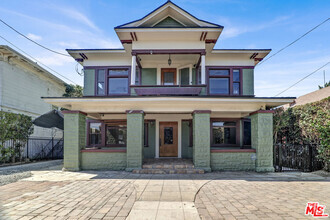 Building Photo - 1340 W 30th St