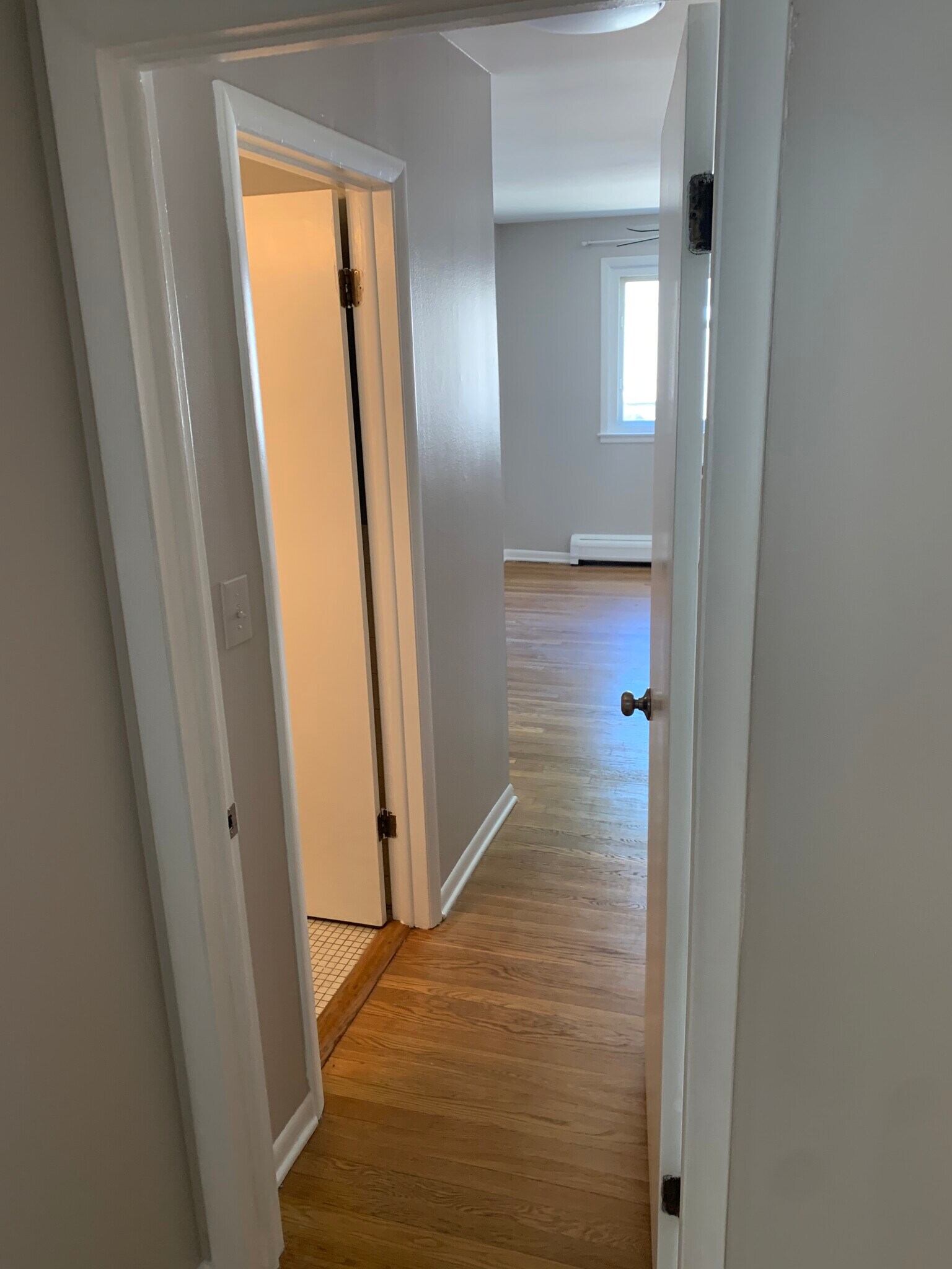 Building Photo - 6970 N Ashland Ave