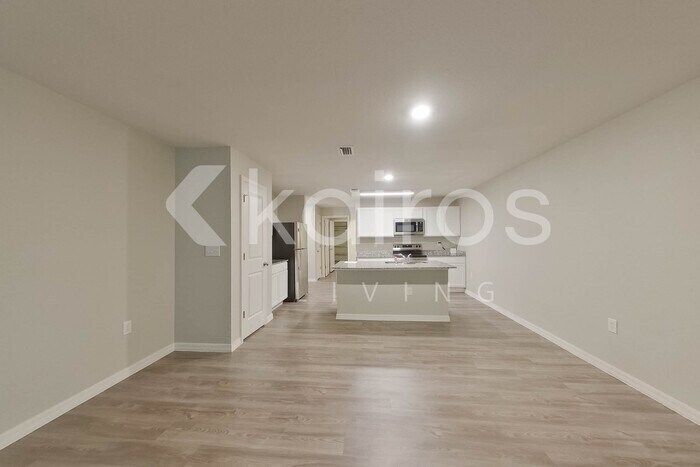 Building Photo - 9143 Aegean Cir