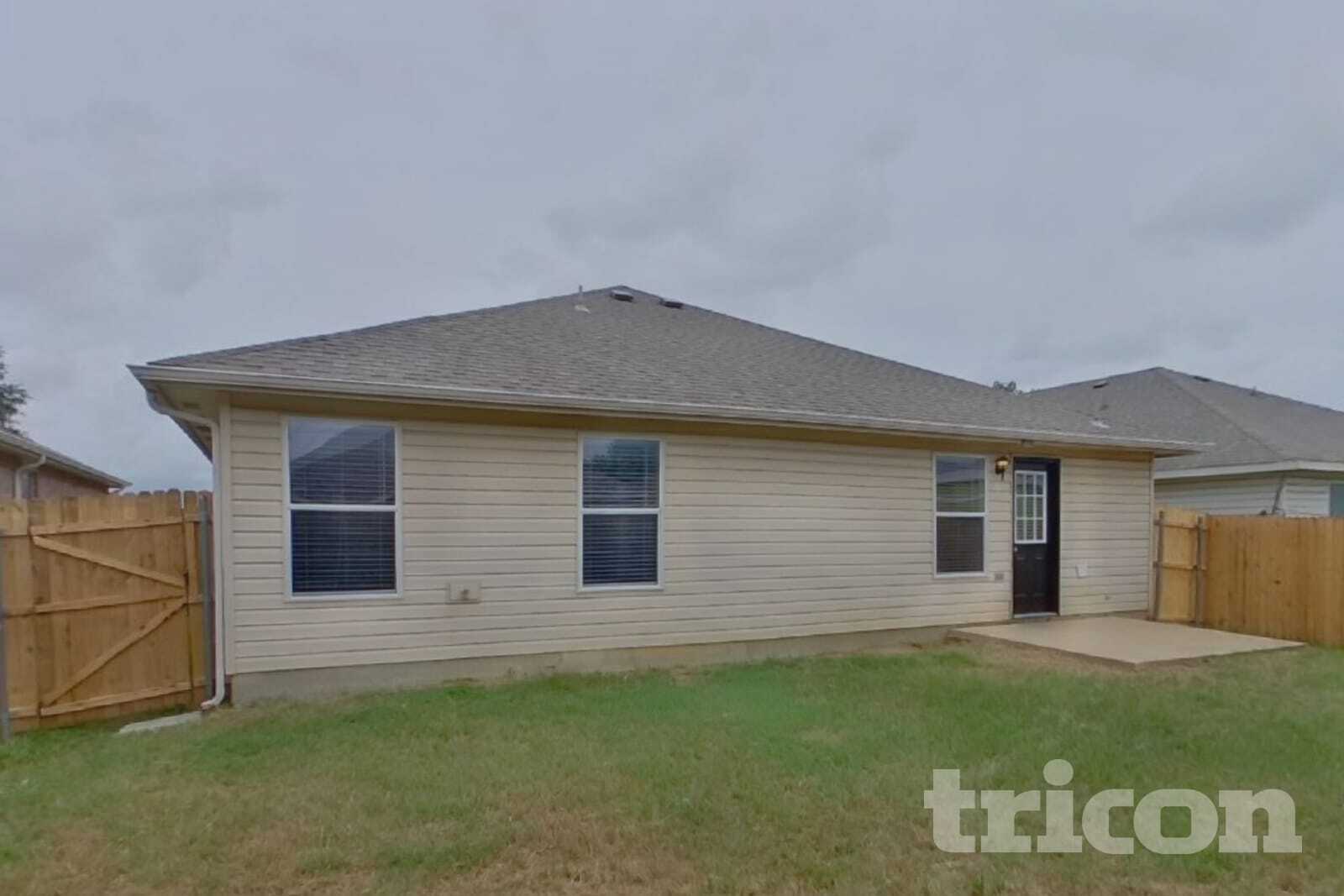 Building Photo - 1412 Royal Meadows Tr