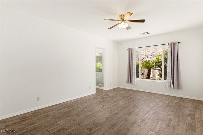 Building Photo - 29 Gladewater Dr