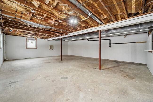 Building Photo - 3 bed 1 Bath Single family home in Valley Township