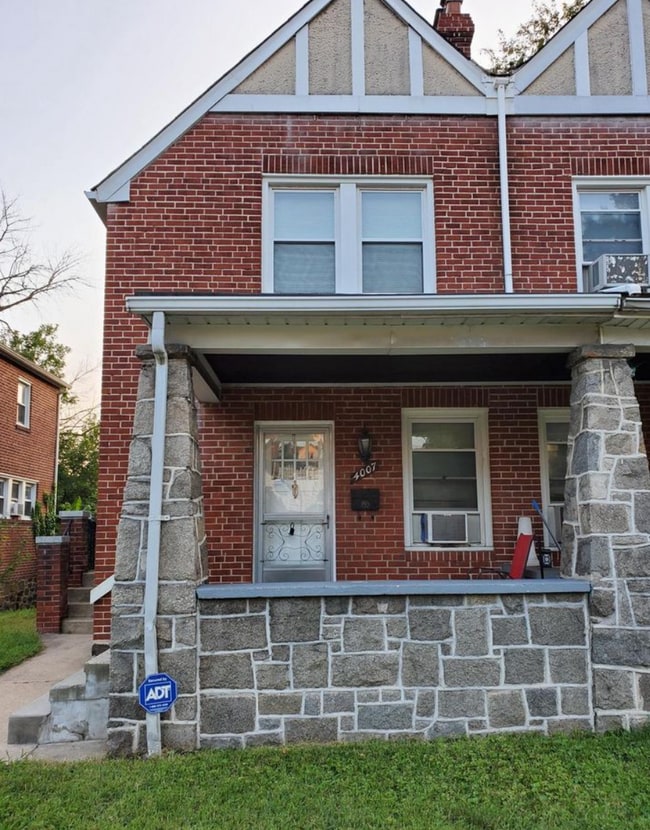 Building Photo - 4007 Biddison Ln