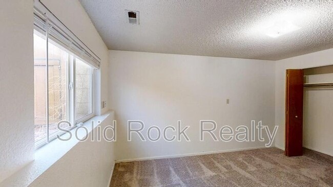 Building Photo - 4630 Dooley Way