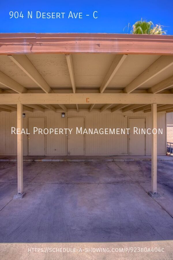 Building Photo - 904 N Desert Ave