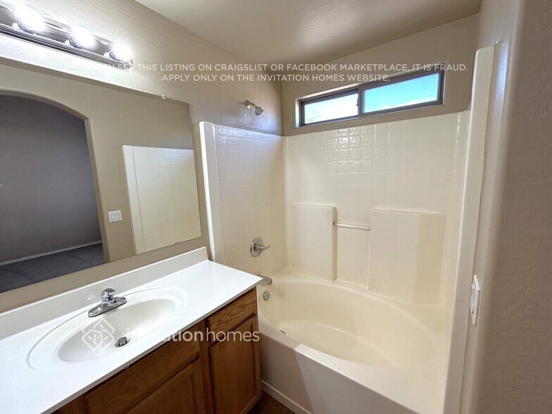 Building Photo - 2310 W St Kateri Dr