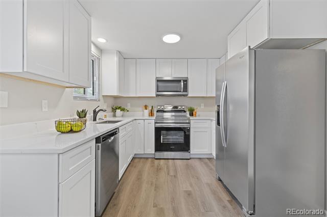 Building Photo - 20922 E 43rd Ave