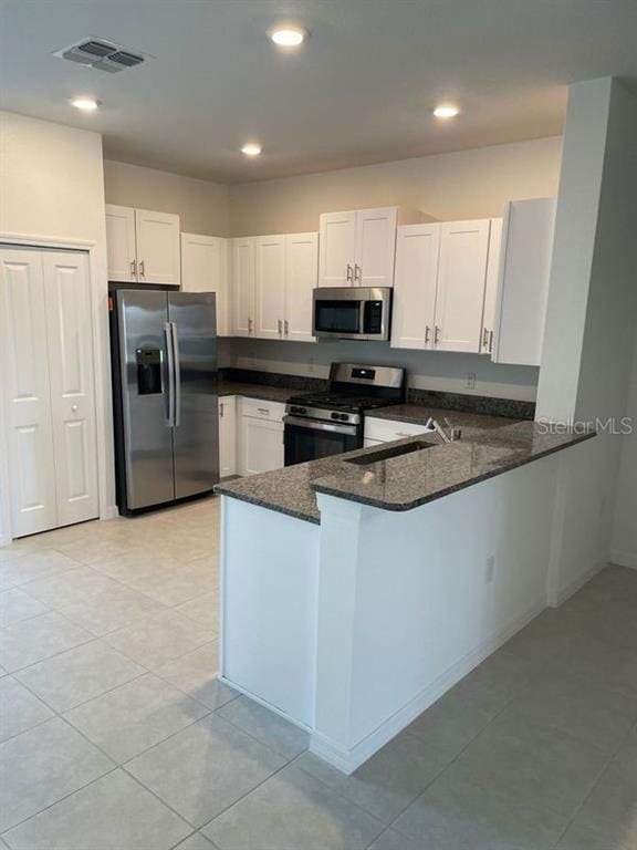 Building Photo - 8245 Crescent Oaks Dr