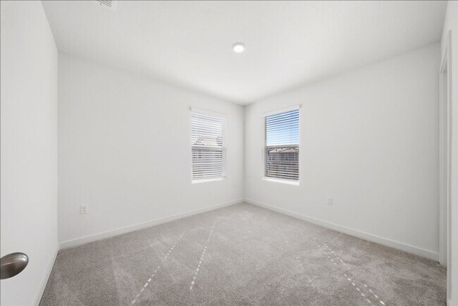 Building Photo - 2416 Interstellar Ln