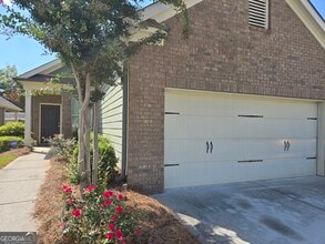 Building Photo - 7814 Bluefin Trail