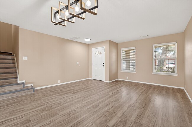 Building Photo - 15007 Sugar Sands Dr