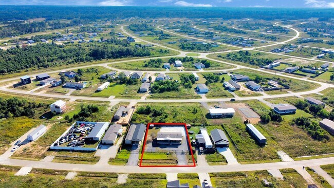 Building Photo - 1450 Rd 5734