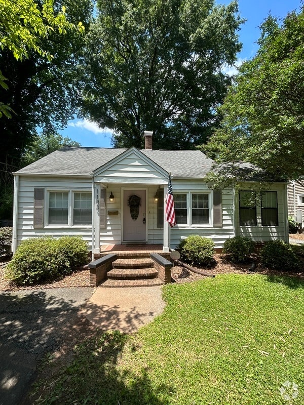 Building Photo - 1103 Briar Creek Rd