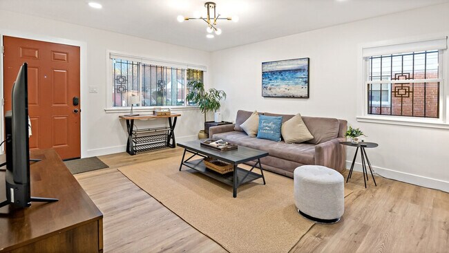 Building Photo - 135 69th St