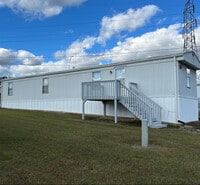 Building Photo - 2051 Hatchery Rd