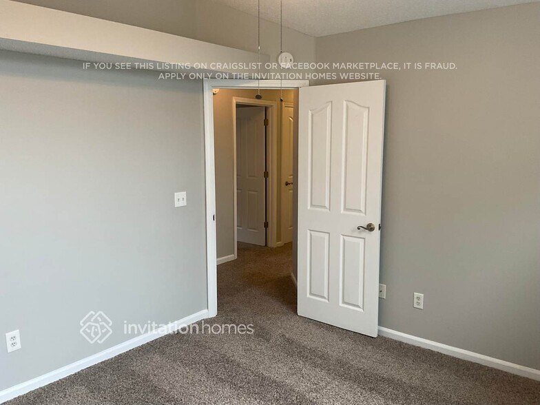 Building Photo - 1503 Blue Heron Ct