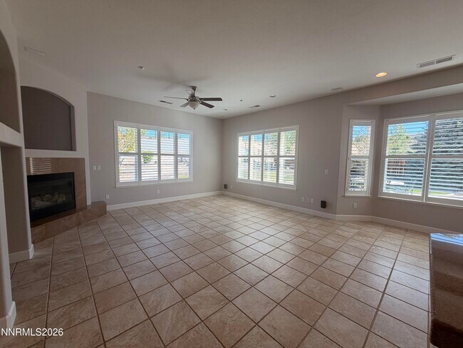 Building Photo - 4450 Desert Vista Ct
