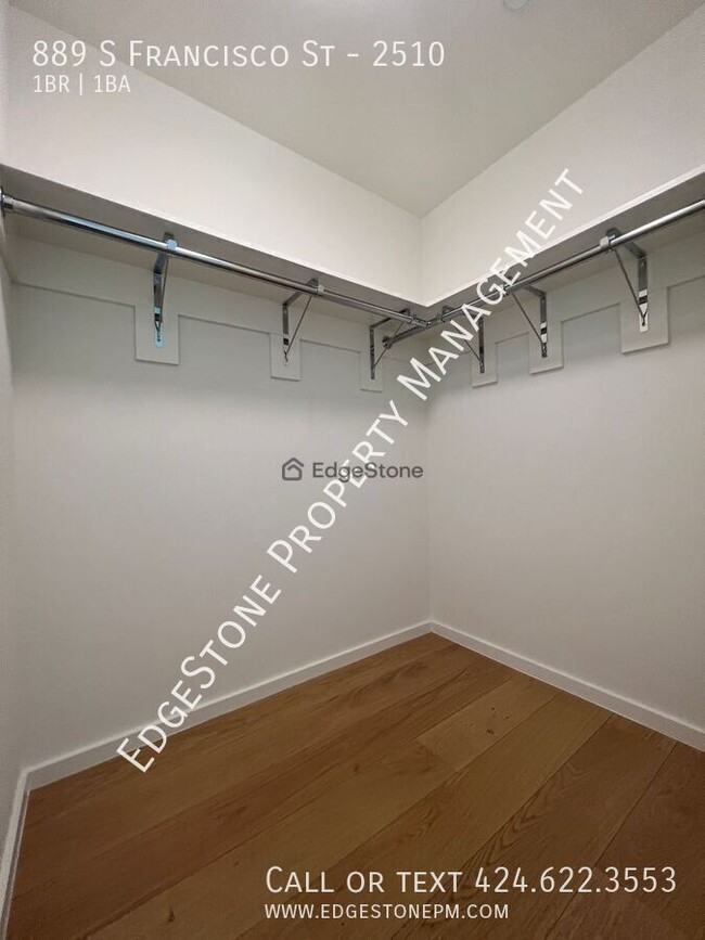 Building Photo - 889 Francisco St