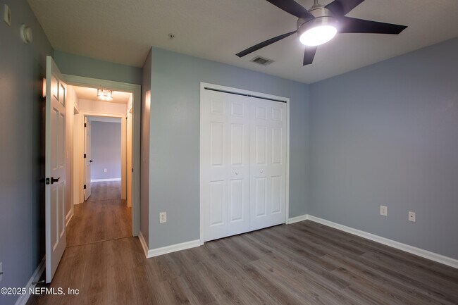 Building Photo - 13785 Herons Landing Way