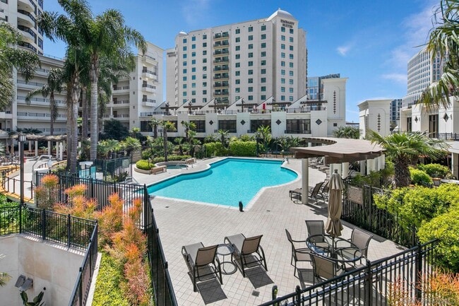 Building Photo - 680 Kettner Blvd
