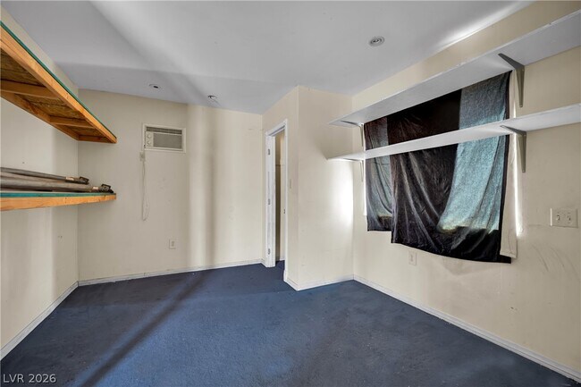 Building Photo - 756 Charwood Cir
