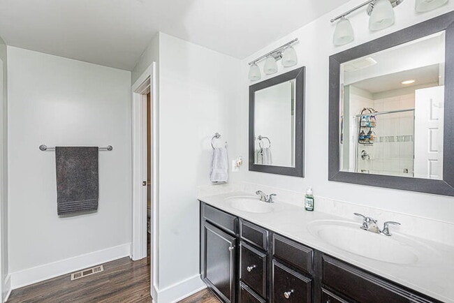 Building Photo - New 2 Bedroom Condo with Loft in Short Pump – $2,400/mo