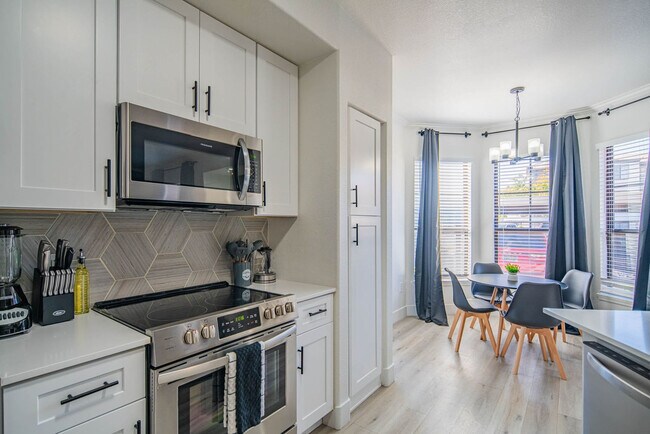 Building Photo - 7455 N 95th Ave