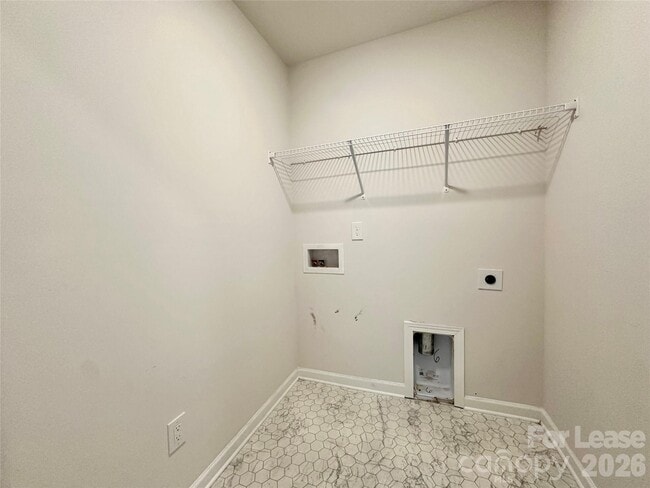 Building Photo - 1603 Blue Velvet Ln