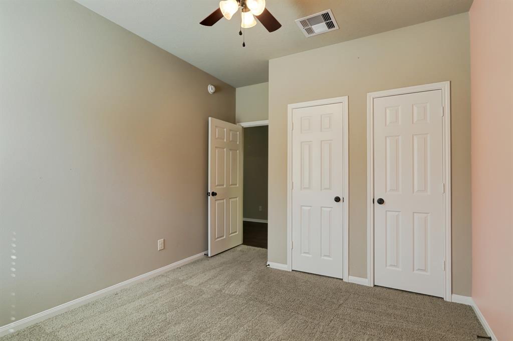 Building Photo - 4919 Grand Chateau Ln