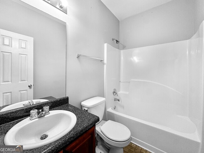 Building Photo - 655 Balerma St