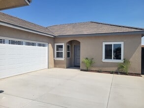 Building Photo - 8418 Grandy St