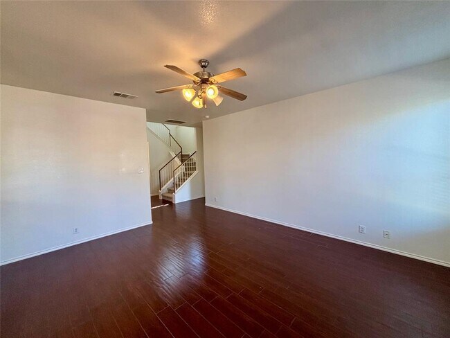 Building Photo - 1917 Sand Creek Rd