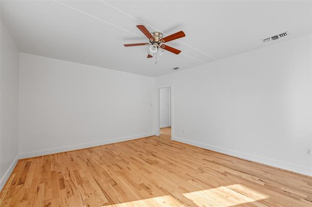 Building Photo - 800 W Lowden St