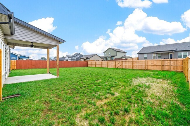 Building Photo - Stunning New Construction Home for Rent!