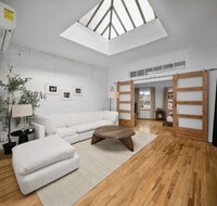 Building Photo - 354 Bowery-SI ID1035017P