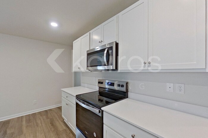 Building Photo - 107 Overstreet Way