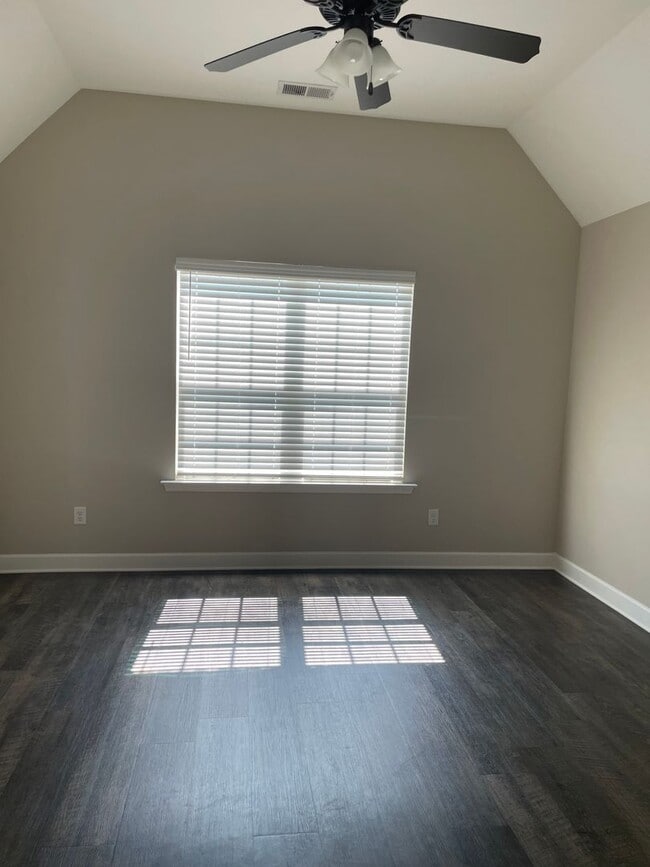 Building Photo - 3383 Oodie Ln