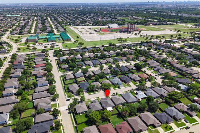 Building Photo - 521 Port Arthur Dr